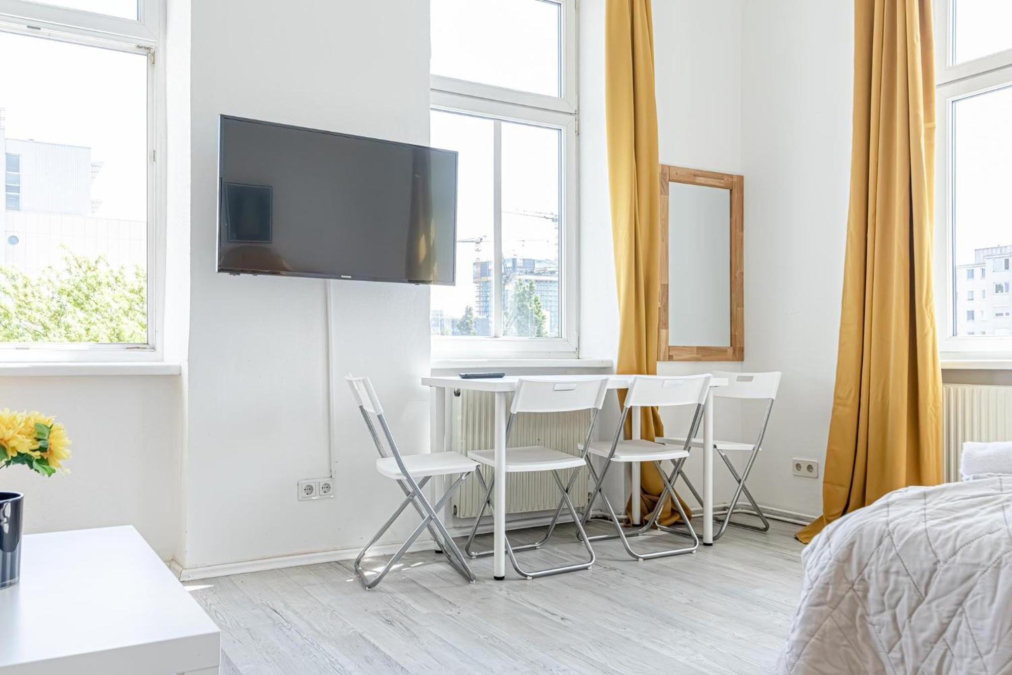 Comfy 3Br Shared Apartment - U6 Subway, Danube & Millenium City Wien Eksteriør billede